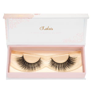 no. 217 mink lashes luxury lashes lotus lashes winged in packaging