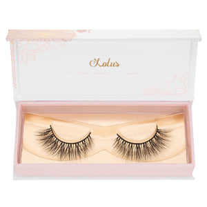 no. 504 mink lashes luxury lashes lotus lashes wispies in packaging